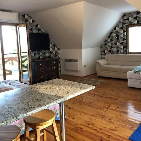 Szoloskert * Ábrahámhegy